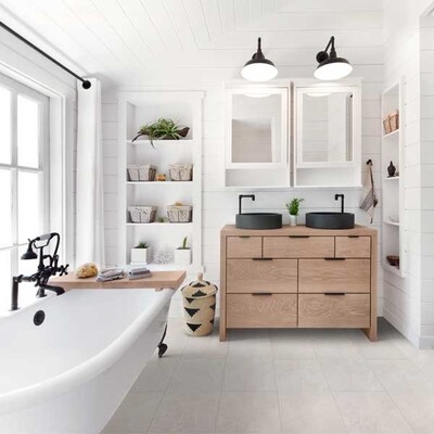 bathroom design in Lewiston, ID, by Curated Spaces by Skelton's